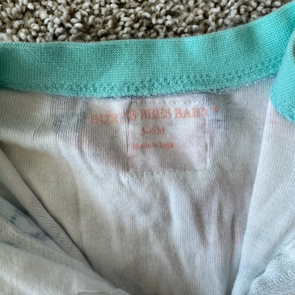 Burt’s Bees Baby Organic Cotton Footed Sleeper galaxy planets– Size 3-6 Months - Picture 4 of 11